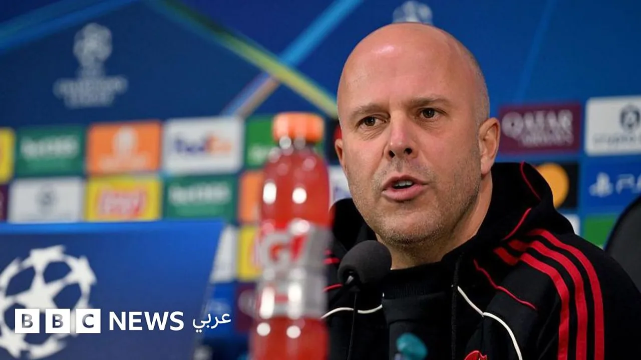 سلوت يرد بقوة: إمكانية عودة محمد صلاح إلى ليفربول قريبًا